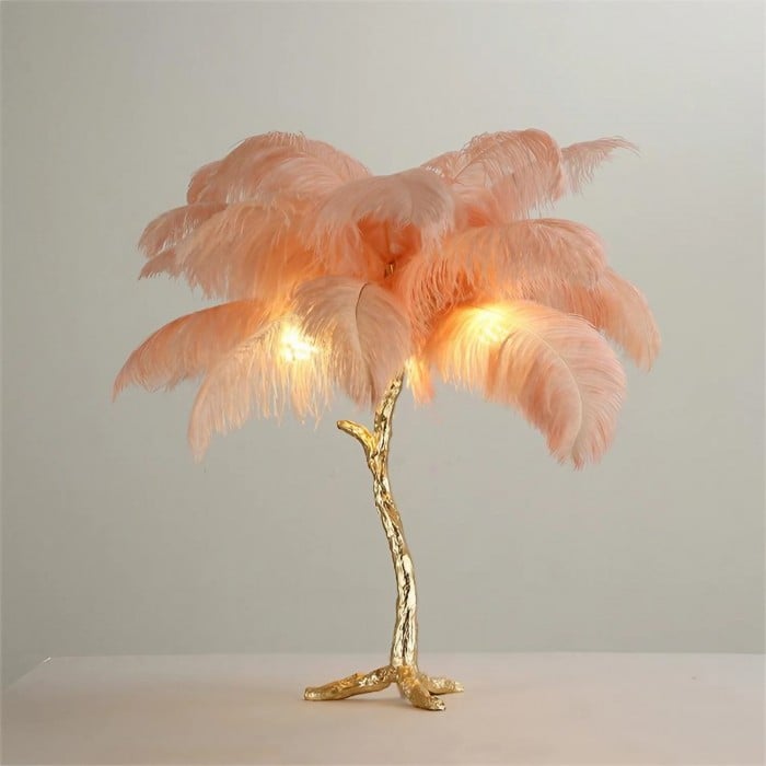 Amèlie Table Lamp – Ostrich Feather Lamp with Copper Base - Imagen 5