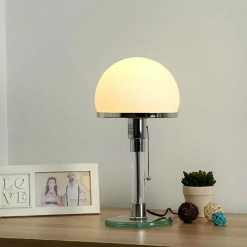 Borgå Table Lamp – Glass & Metal, Scandinavian Design - Imagen 7