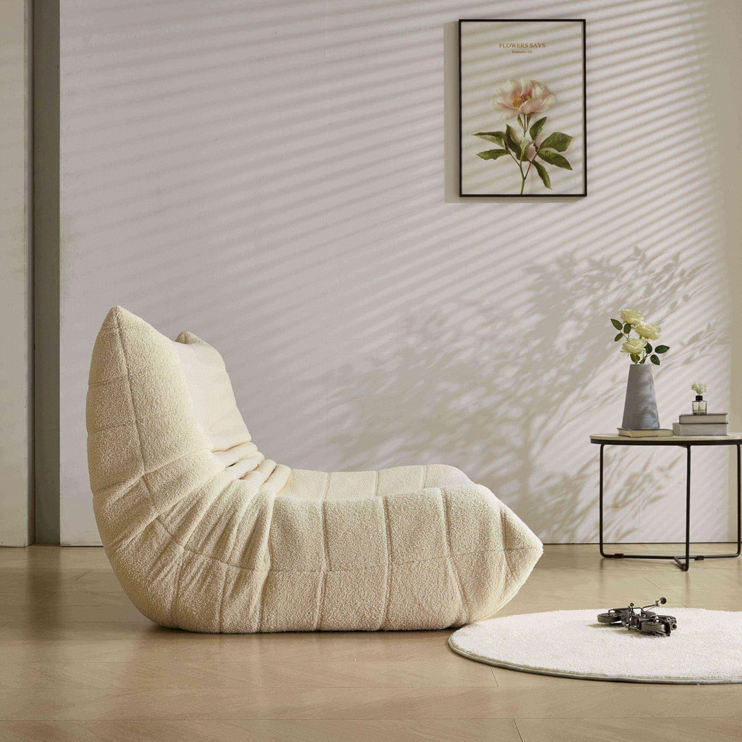 Stavanger 2-Seater Sofa – Beige Bouclé, Scandinavian Comfort - Imagen 4