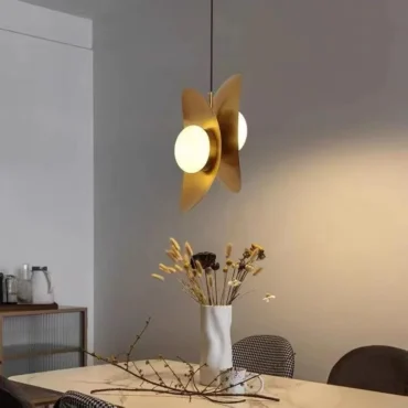 Seljord – Nordic Petal Pendant Lamp